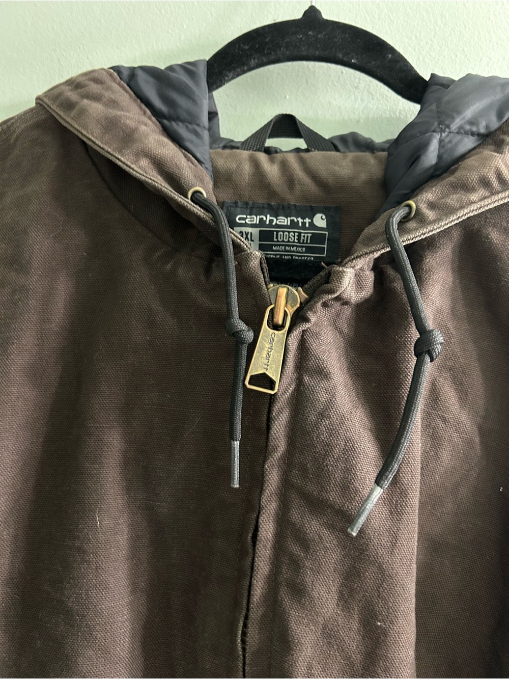 Vintage Carhartt men’s loose fit brown insulated chore work coat jacket hooded - Picture 6 of 11